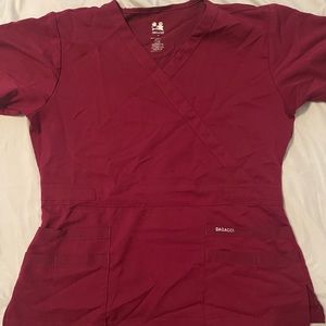 Size medium burgundy, scrub top
